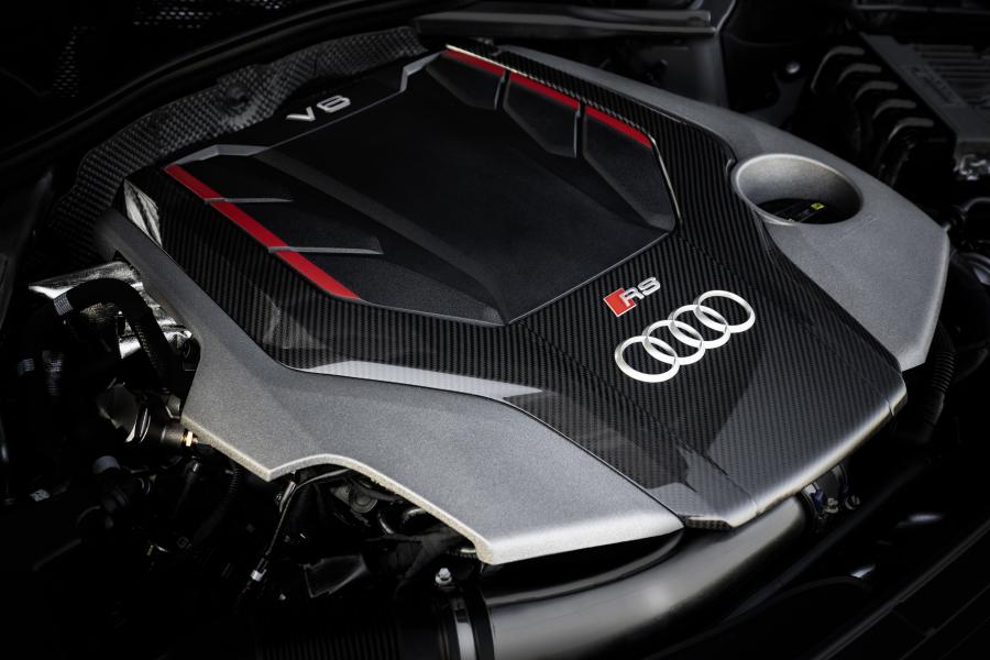 Детали интерьера Audi RS5 Coupe (B9) 2019 года  (WW) (фото 54 из 54)